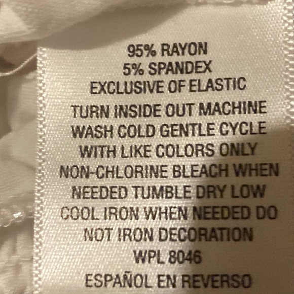 Ladies Size XS White INC International Concepts Cold Shoulder Blouse - Picture 5 of 11